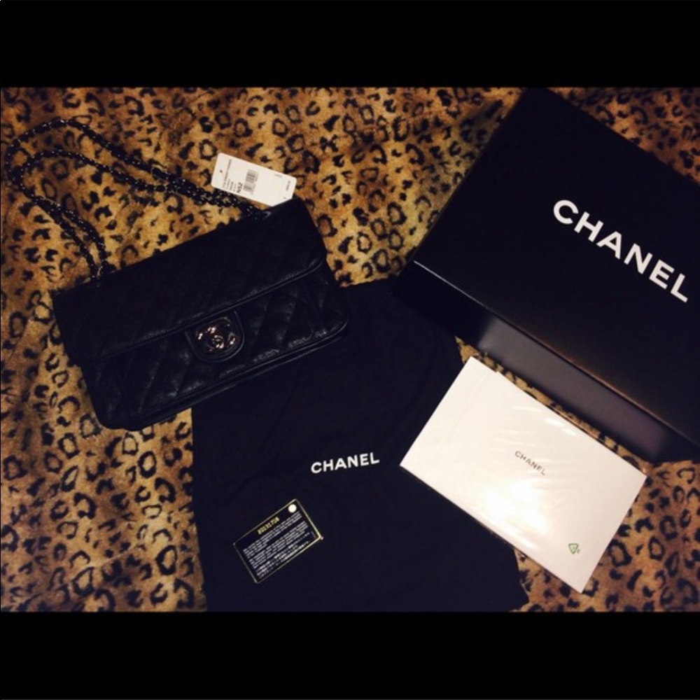 Authentic Chanel French Riviera blk Med Caviar bag - Picture 2 of 8